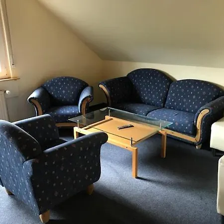 Clarkes Apartament *